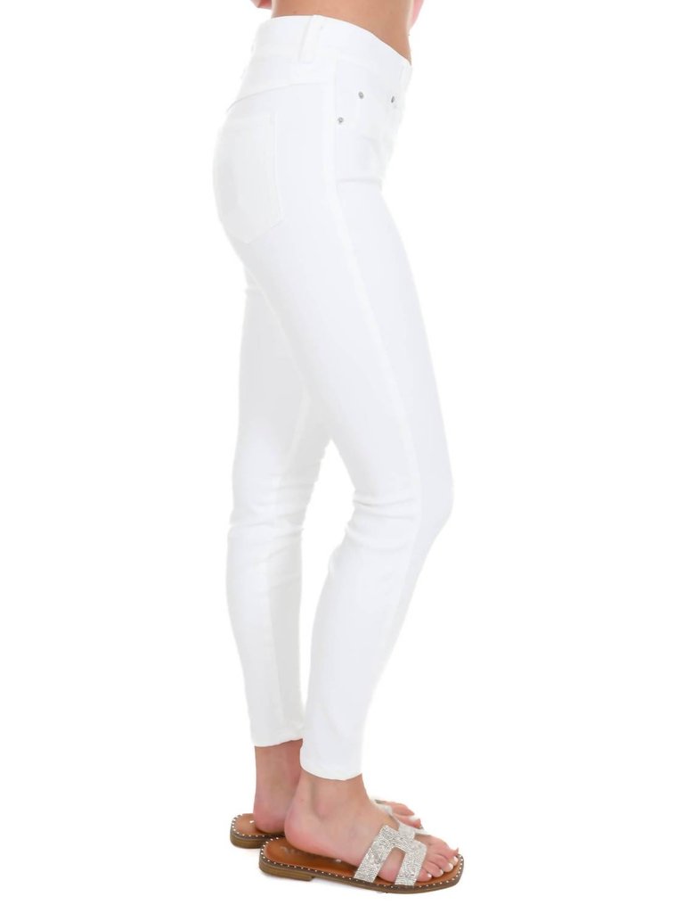 Skinny Jeans In White