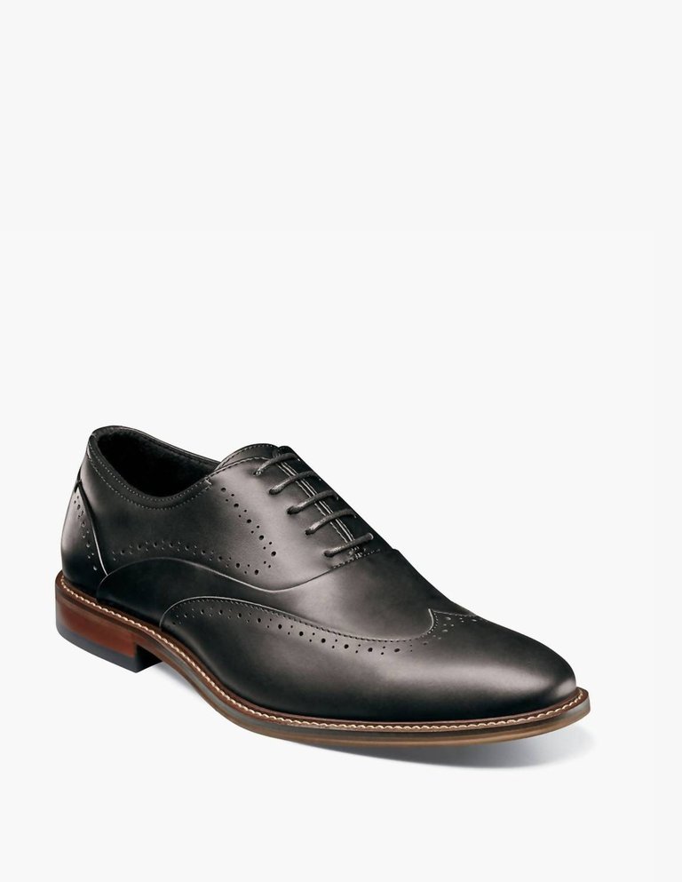 Macarthur Wingtip Oxford Shoe In Black - Black