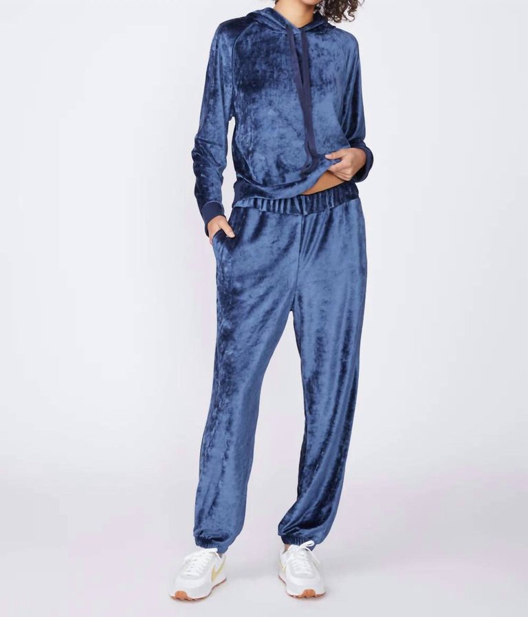 Bamboo Velour Sweatpant In Blue - Blue