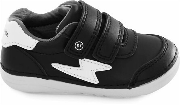 Soft Motion Kennedy Sneaker In Black