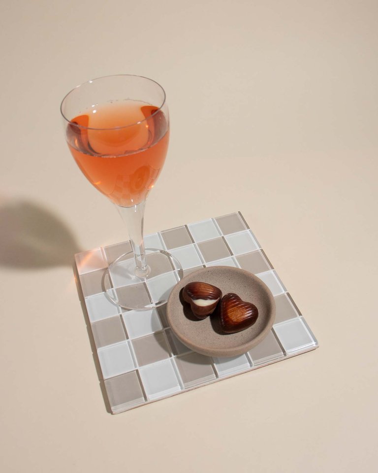 Glass Tile Decorative Tray - Beige & White Checkered - Beige & White Checkered