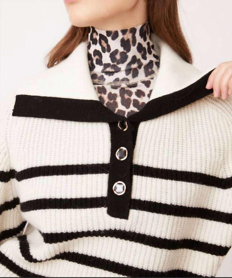 Patski Striped Pullover In White