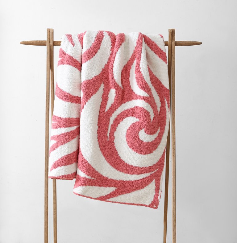 Versailles Throw - Rouge - Off White