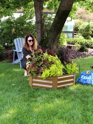 Galvanized Steel Raised Garden Bed - 40-Inch Hexagon