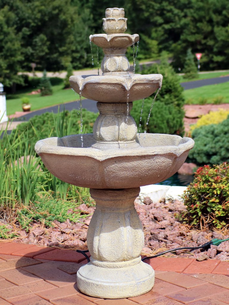 Sunnydaze Birds' Delight Fiberglass Outdoor 3-Tier Water Fountain