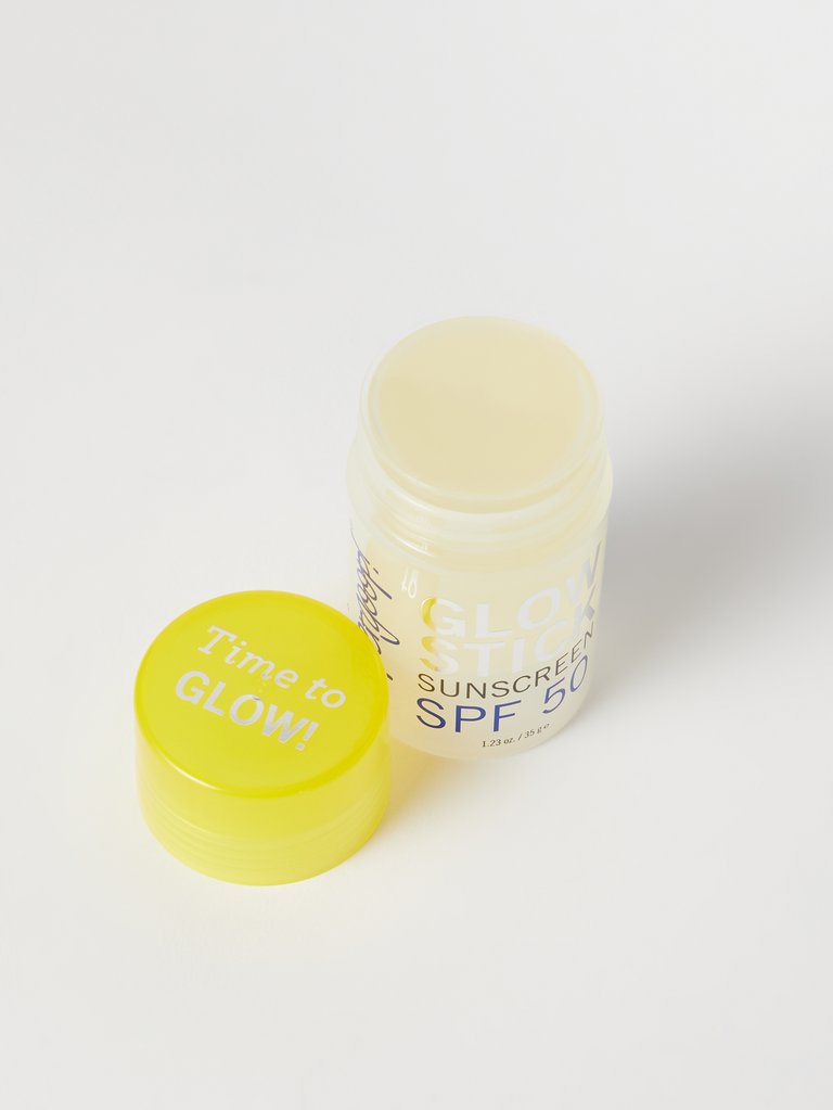 Glow Stick Sunscreen SPF 50