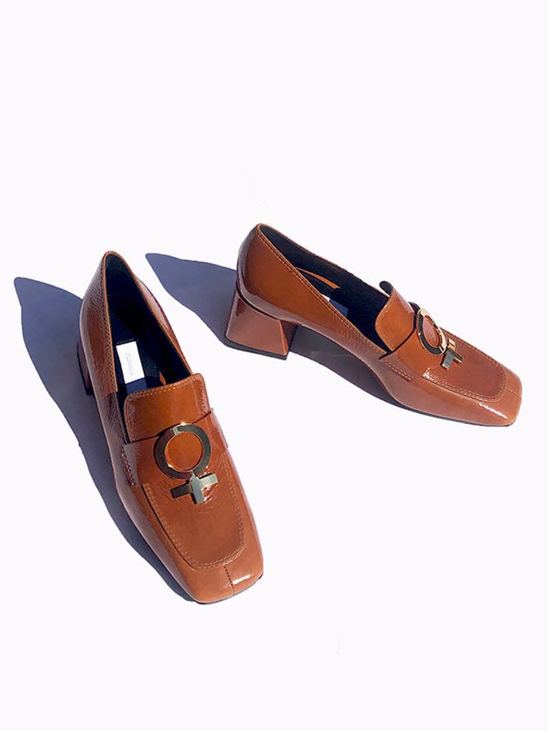 Feminist Loafer - Caramel