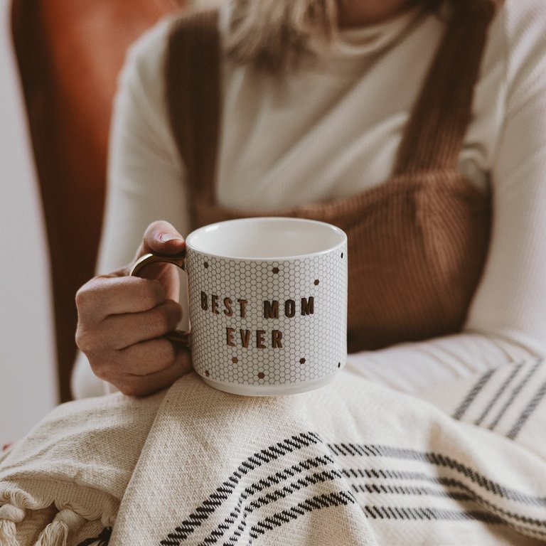 Best Mom Ever - White + Gold Honeycomb Tile Coffee Mug