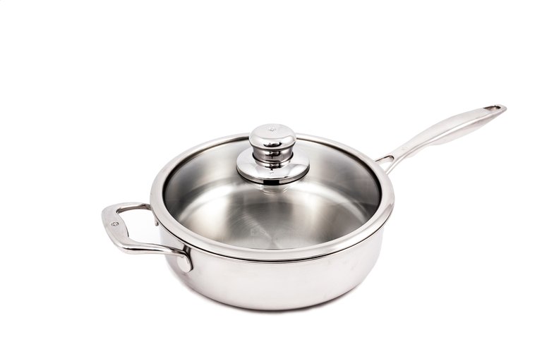 Premium Clad Saut� Pan with Lid, 11 Inch