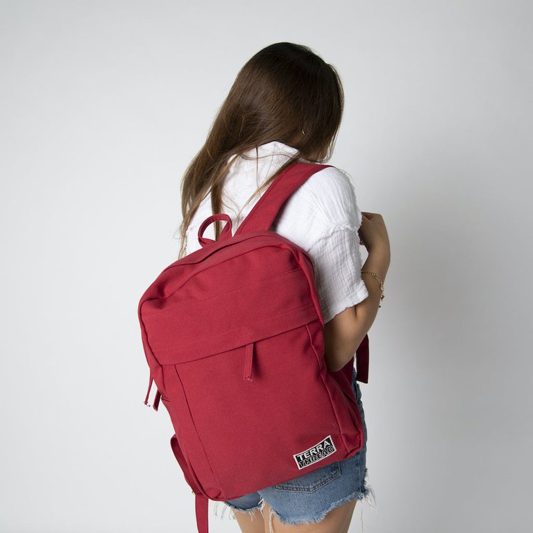 Sustainable Backpacks For College And Everyday Use - Ruby Red