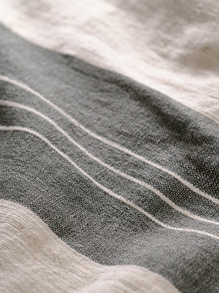 Classic Throw - Gray