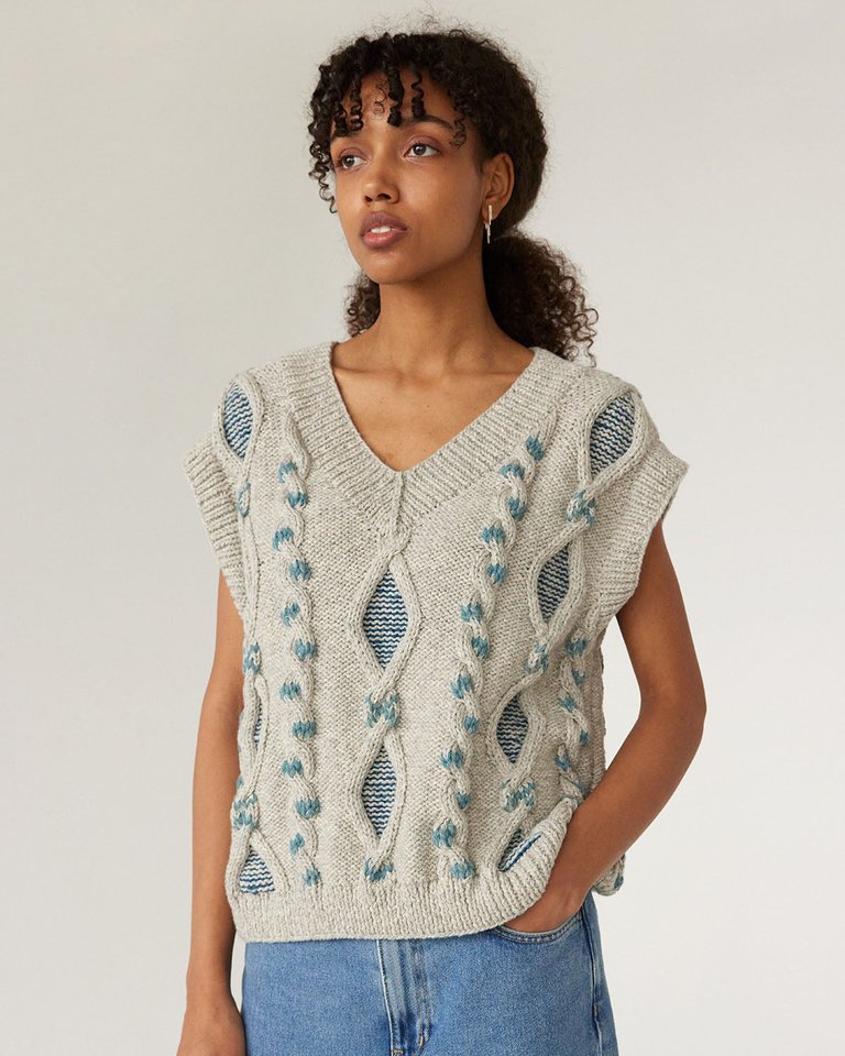 Laimė Vest - Embroidered Grey