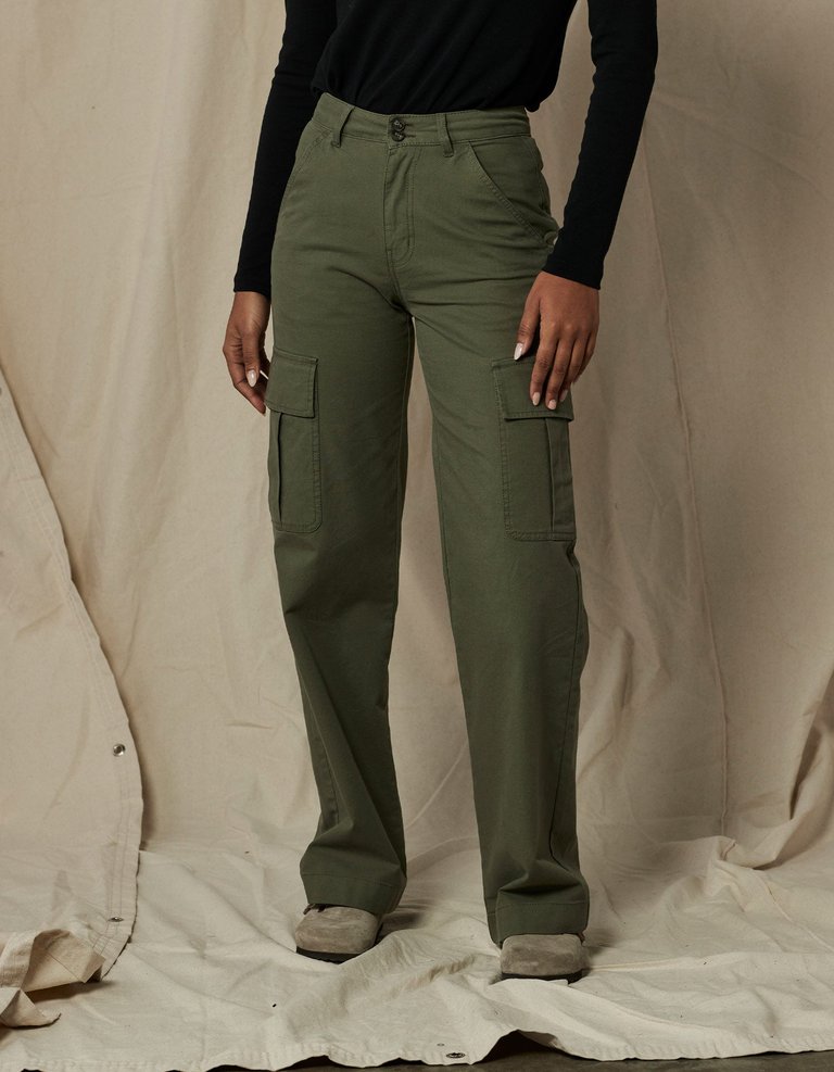 James Canvas Cargo Trouser In Dusty Olive - Dusty Olive