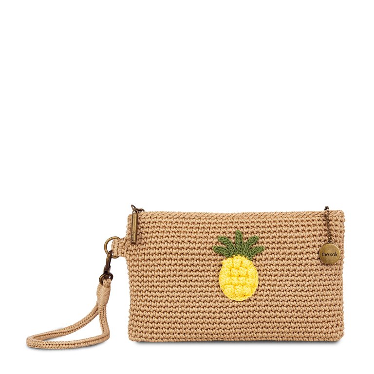 Vita Wristlet - Hand Crochet - Pineapple