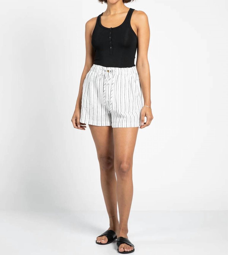 Veronica Shorts In White Black Stripe - White Black Stripe