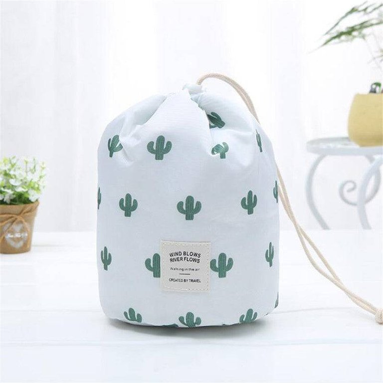 Portable Cosmetic Bags - Cactus