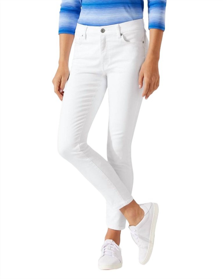 High Rise Fitted Jeans In White - White