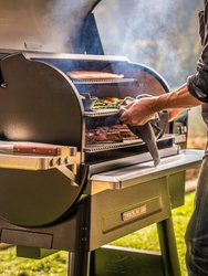 Timberline 1300 Pellet Grill