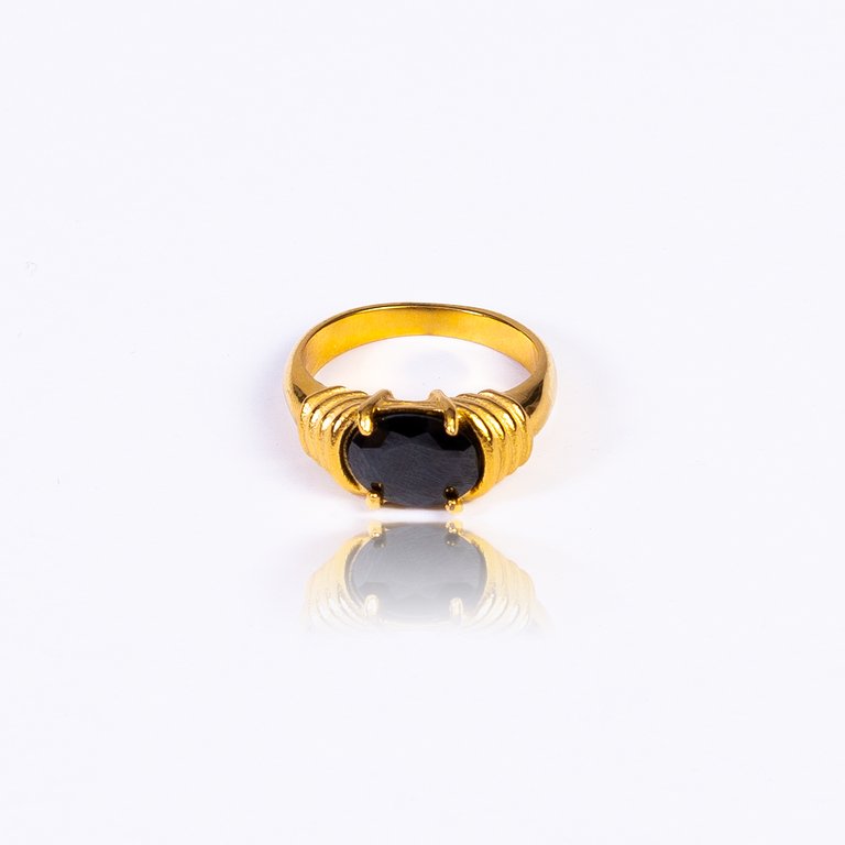 Ease Ring - Onyx - 18k Gold Plated