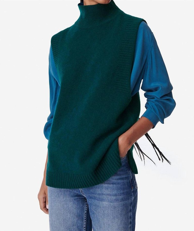 Vitina Sleeveless Sweater In Bleu Canard