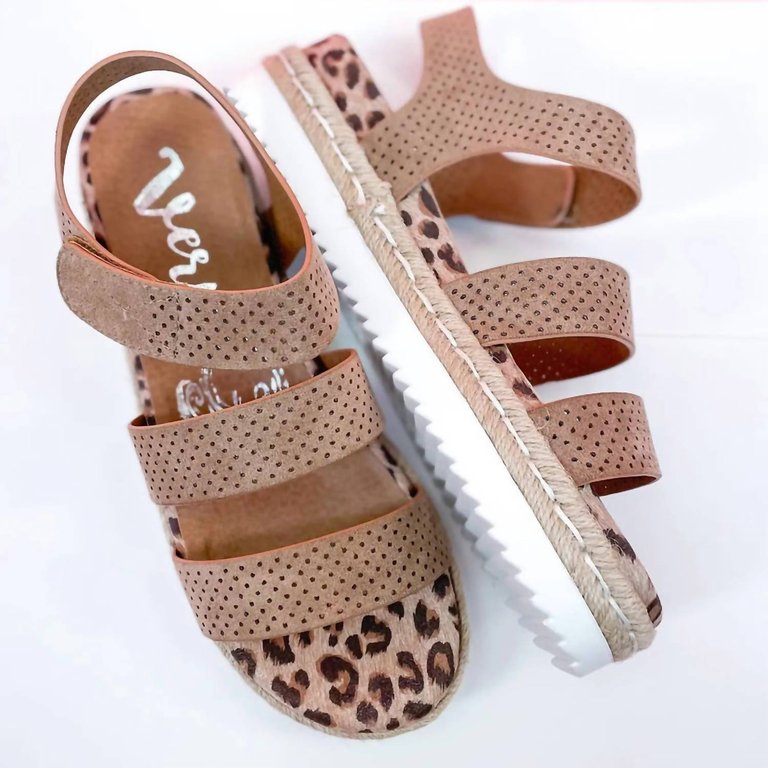 Women's Club Sandal In Taupe Leopard