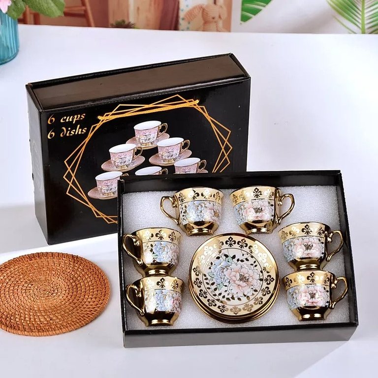 https://images.verishop.com/vigor-perfect-gift-ceramic-mugs-european-style-coffee-cup-gift-set-coffee-mug-and-saucer/M00749565873376-2226258790?auto=format&cs=strip&fit=max&w=768