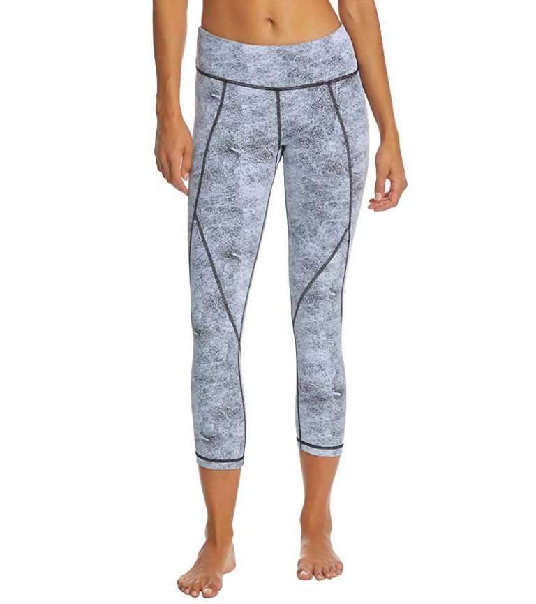 Women's Reversible Speckle Print Speed Capri Legging In Light Gray - Light Gray