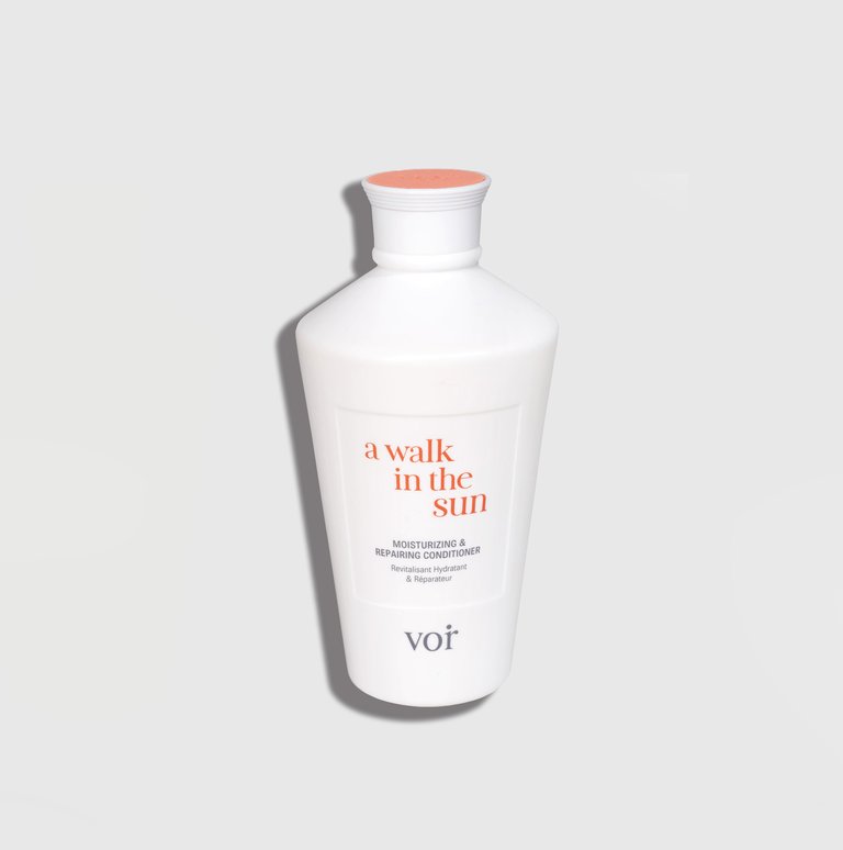 A Walk In The Sun: Moisturizing And Repairing Conditioner