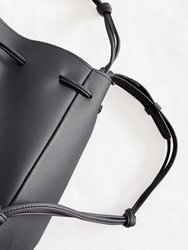 The Bucket Crossbody Handbag - Black