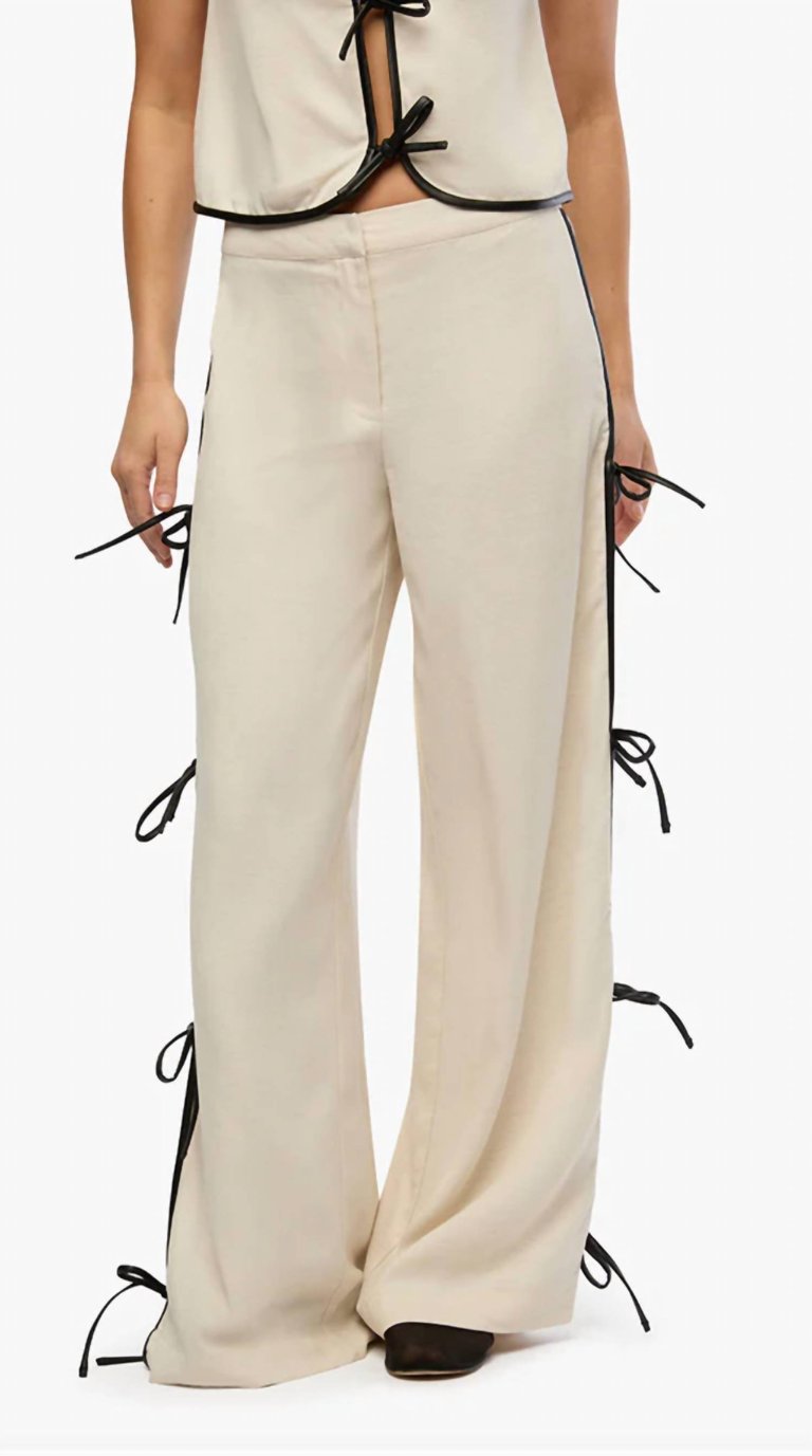 Tie Pants In Beige - Beige