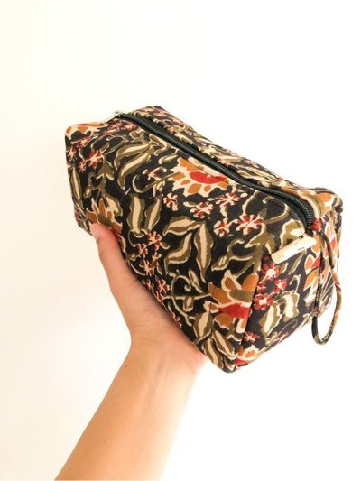 Wearwell Makeup Bag product