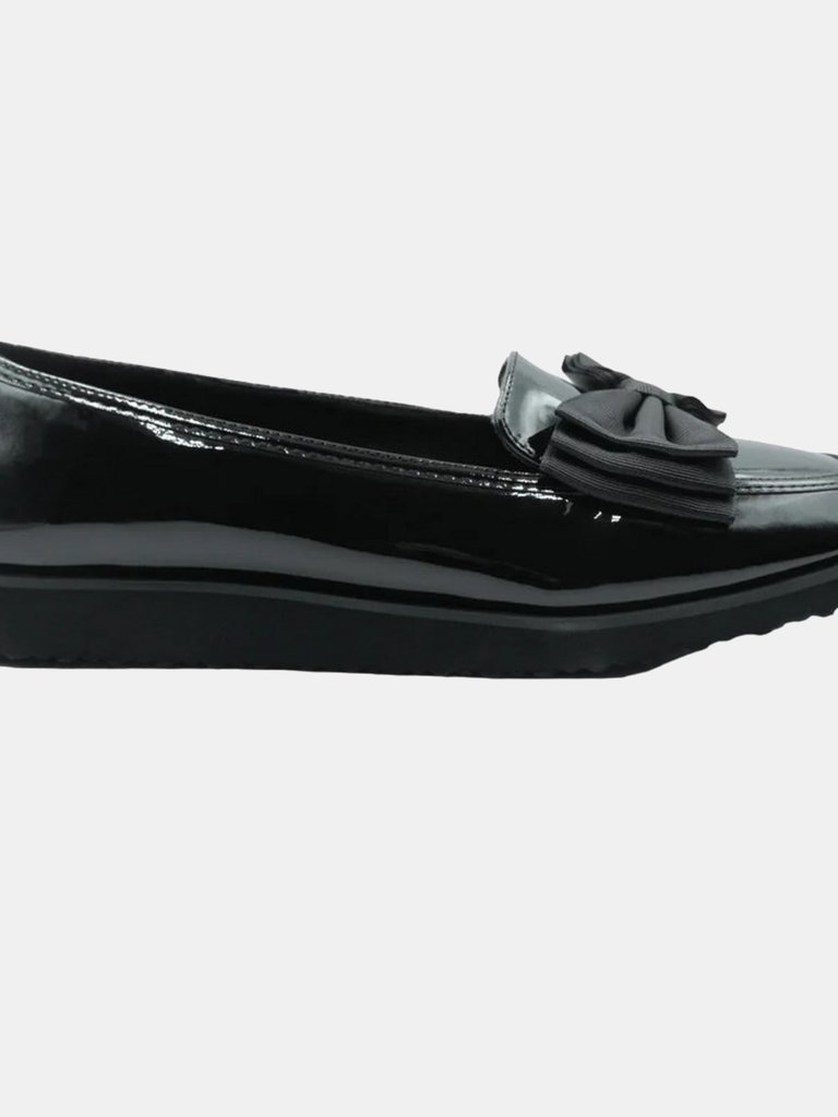 Where's That From Womens/Ladies Alpha Bow Detail Extra Wide Loafers (Black) (10 Extra Wide)