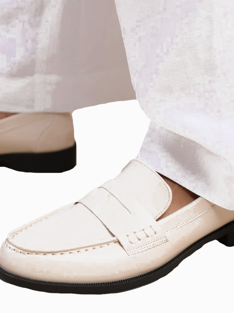 Where's That From Womens/Ladies Houston Patent Leather Slip-on Wide Loafers (Cream) (9 Wide)