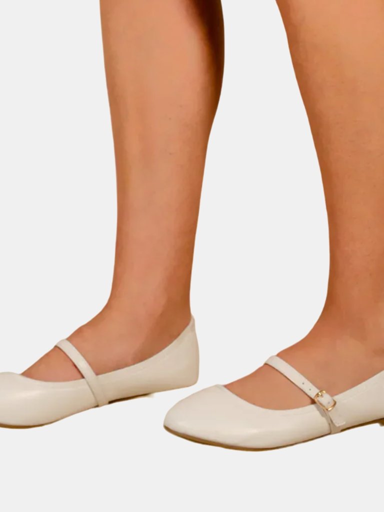 Where's That From Womens/Ladies Josie Straps Wide Ballerina Flats (White) (6 Wide) - White