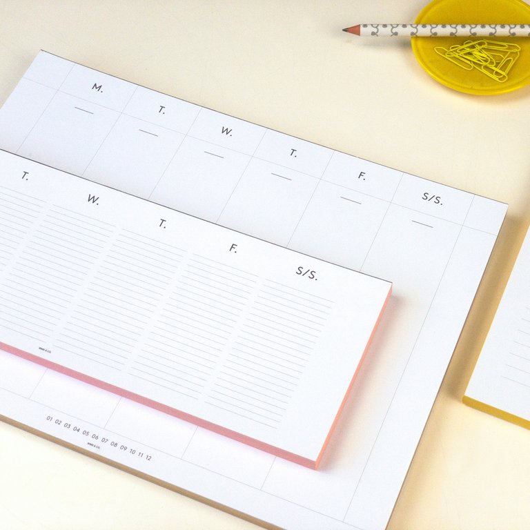 Weekly Desk Planners Edged - Gold Edged