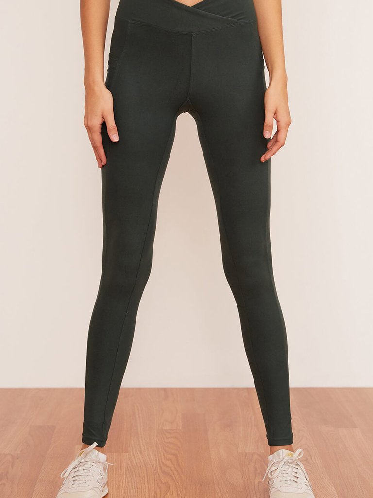 Thyme Crossover Pocket Legging