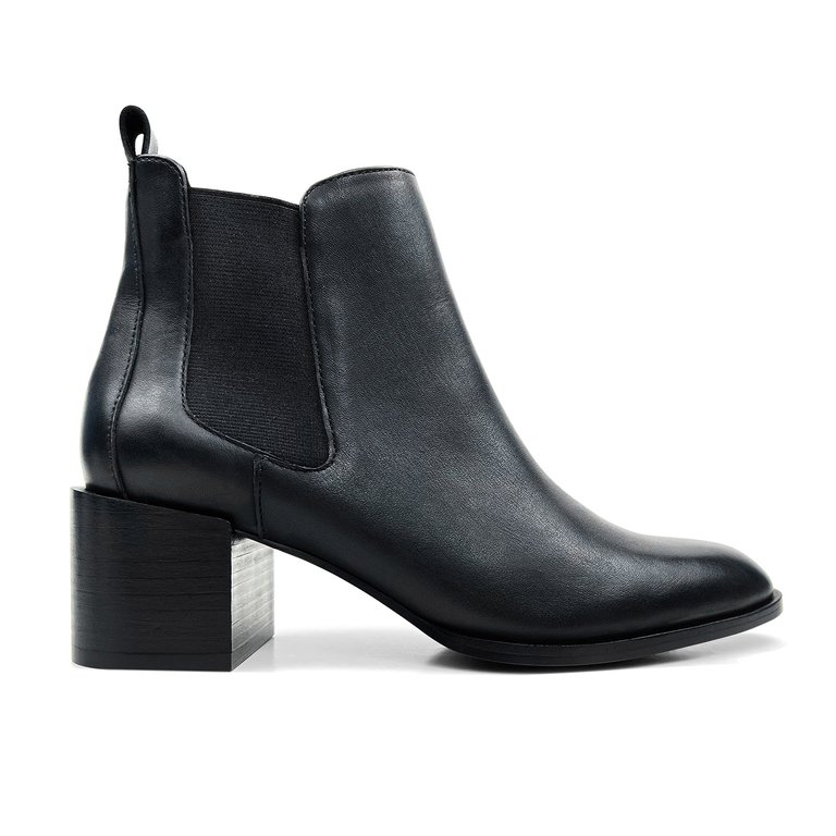 Melissa Chelsea Boot In Black Leather - Black Leather