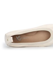 Samara Foldable Ballet Flat In Beige Patent Leather