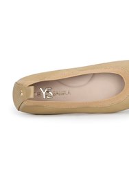 Samara Foldable Ballet Flat In Latte Leather